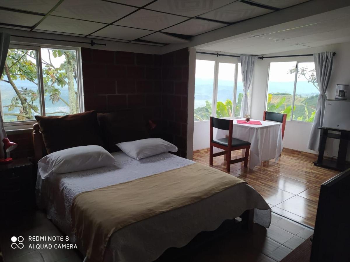 Palestina Ecohotel Chinchiná Buitenkant foto
