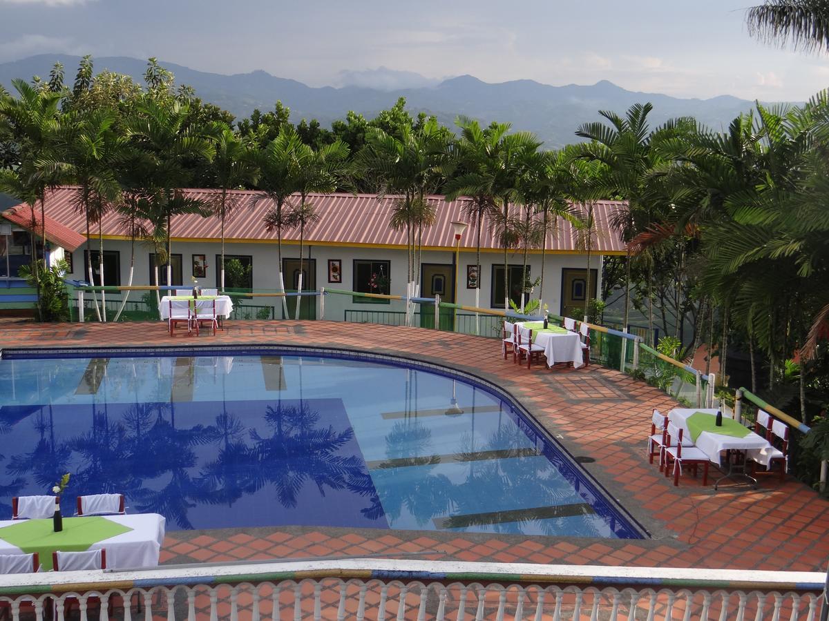 Palestina Ecohotel Chinchiná Buitenkant foto